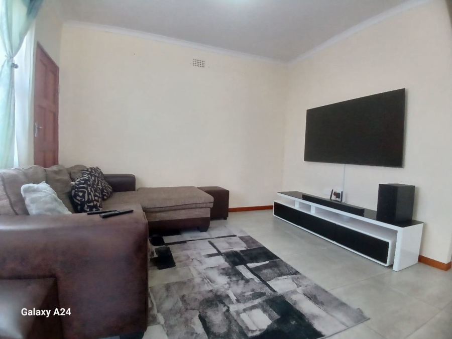 2 Bedroom Property for Sale in Graceland Eastern Cape